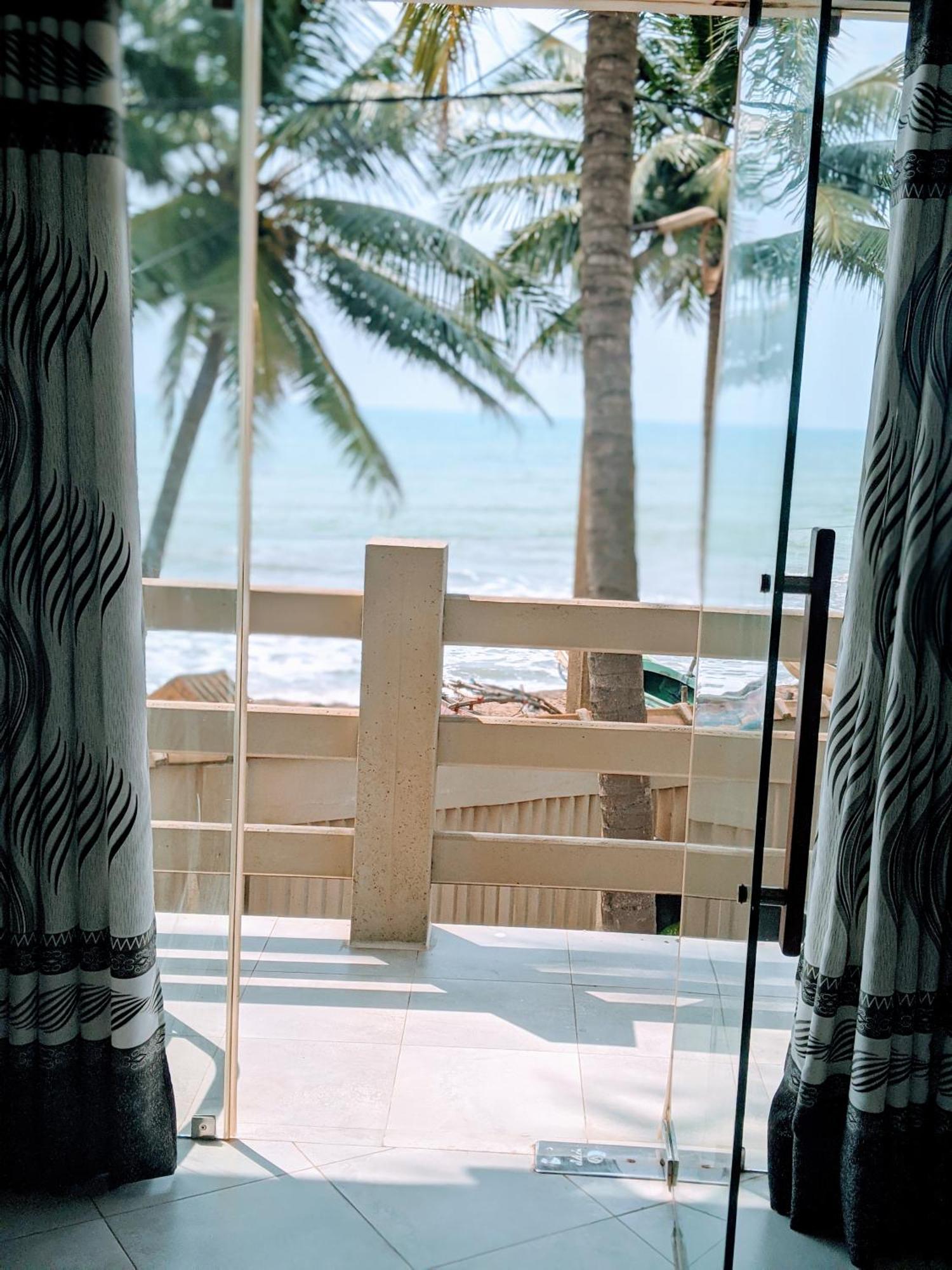 Amssler Beach Stay Kalutara Quarto foto